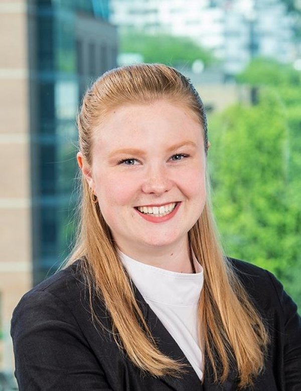 Ellie Varberg (she/her)