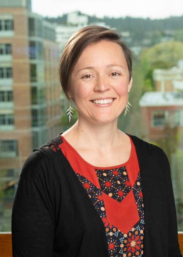 Hanna Lounsbury (she/her)